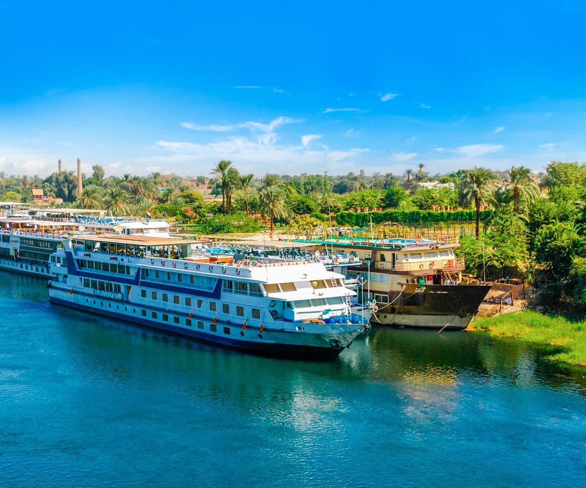CAIRO NEW YEAR